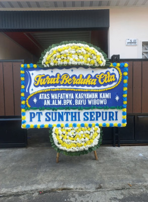 Papan Bunga Duka di Manegen