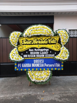 Papan Bunga Duka di Manegen